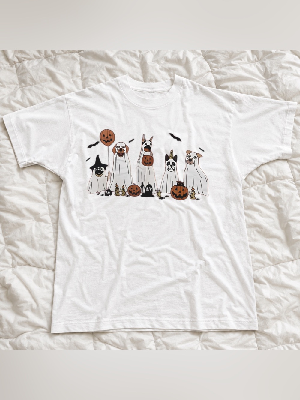 White Halloween Dogs Graphic Tee - Unbranded Vintage Style